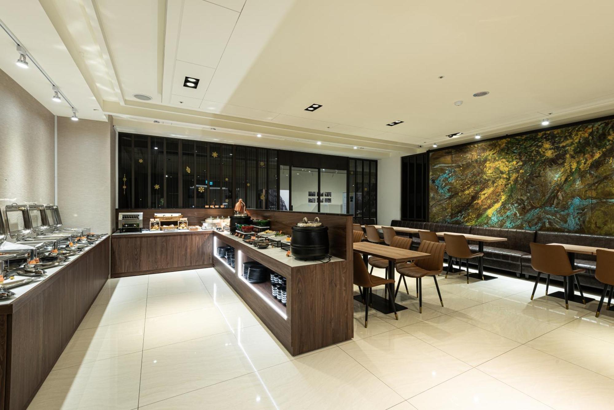 Autumn Willow Hotel Тайчжун Екстер'єр фото